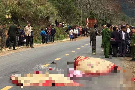 3 người trong một gia đình tử vong thương tâm sau tai nạn với xe khách