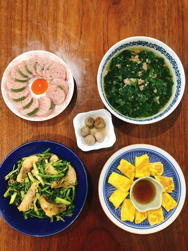 Mẹ Hà Nội làm mâm cơm bổ dưỡng dưới 150 nghìn, con trai tấm tắc khen-2