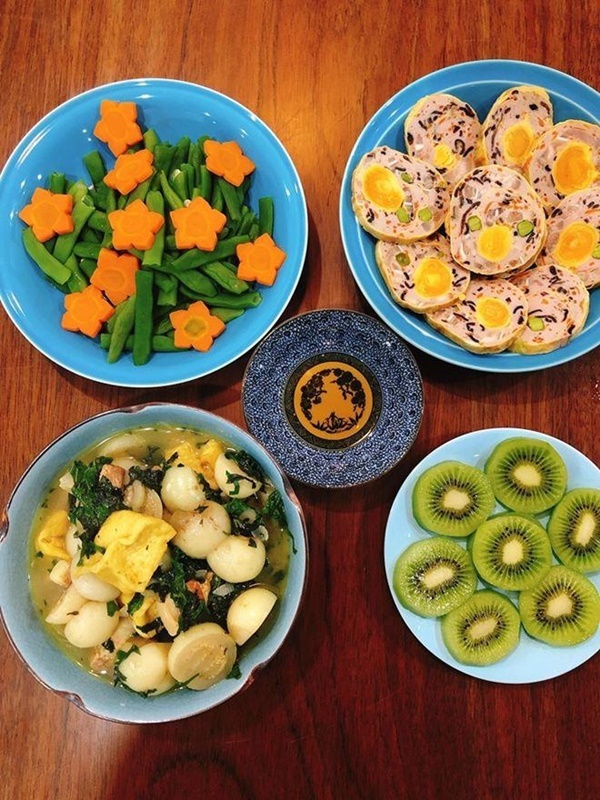 Mẹ Hà Nội làm mâm cơm bổ dưỡng dưới 150 nghìn, con trai tấm tắc khen-3