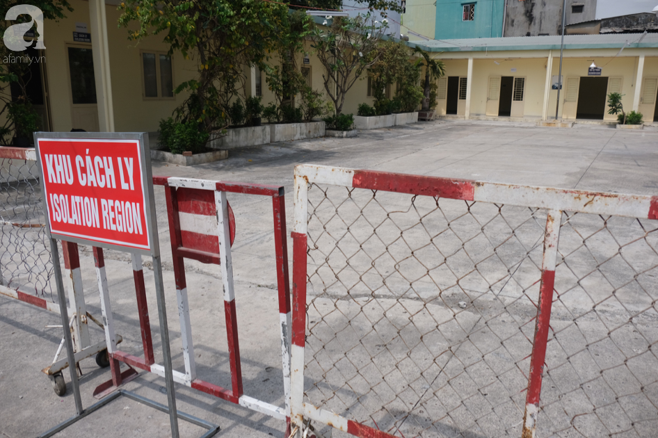 Bé gái 5 tuổi tiếp xúc với Việt kiều Mỹ nhiễm virus corona được đưa vào bệnh viện cách ly-1