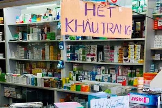 Làm giả khẩu trang y tế, nước rửa tay có thể bị phạt tới 9 tỷ đồng, ngồi tù tới 15 năm?