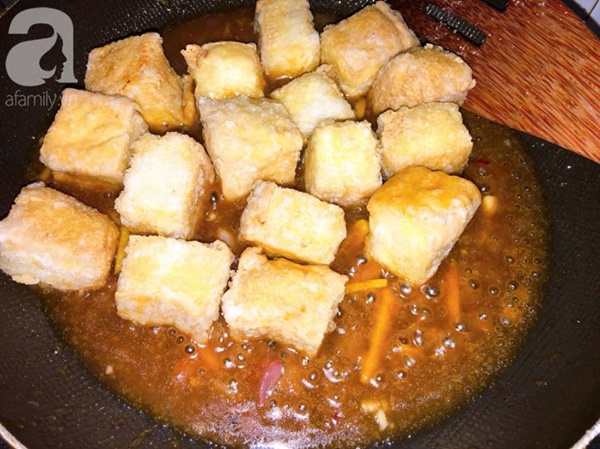 Bữa tối lạ miệng với món đậu xốt me chua ngọt ngon cơm-8