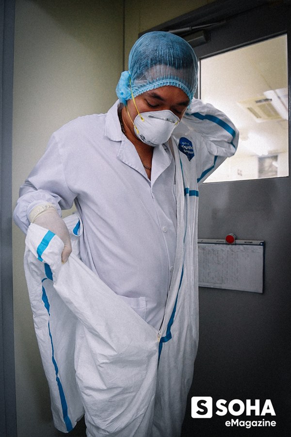 Tin vui đặc biệt từ Việt Nam và bí mật căn phòng đáng sợ nuôi cấy virus Corona-8