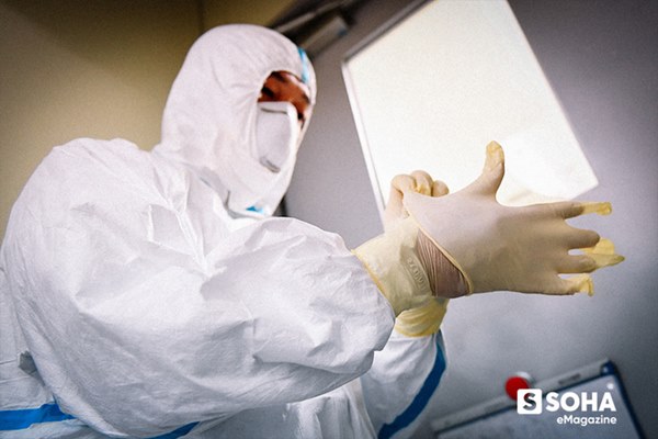 Tin vui đặc biệt từ Việt Nam và bí mật căn phòng đáng sợ nuôi cấy virus Corona-9