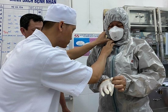 Bệnh nhân ra viện có còn khả năng tái nhiễm virus Corona không?