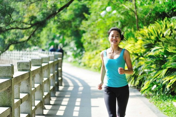 8 thói quen vừa hại sức khỏe vừa khiến làn da ngày một già nua chảy xệ, nhiều người biết là xấu nhưng vẫn tặc lưỡi làm ngơ-3