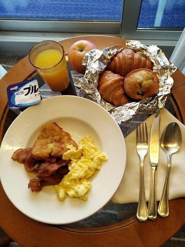 Những bữa ăn trên du thuyền Nhật Bản bị cách ly: Không khác gì nhà hàng hạng sang-8