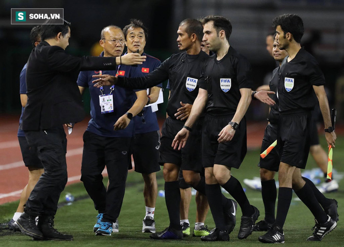 CĐV Indonesia phản ứng về việc AFC phạt thầy Park: Cấm ở trận giao hữu thì có ý nghĩa gì-3