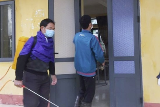 Vĩnh Phúc cách ly tập trung 6 học sinh, đề xuất cho nghỉ học đến 23/2