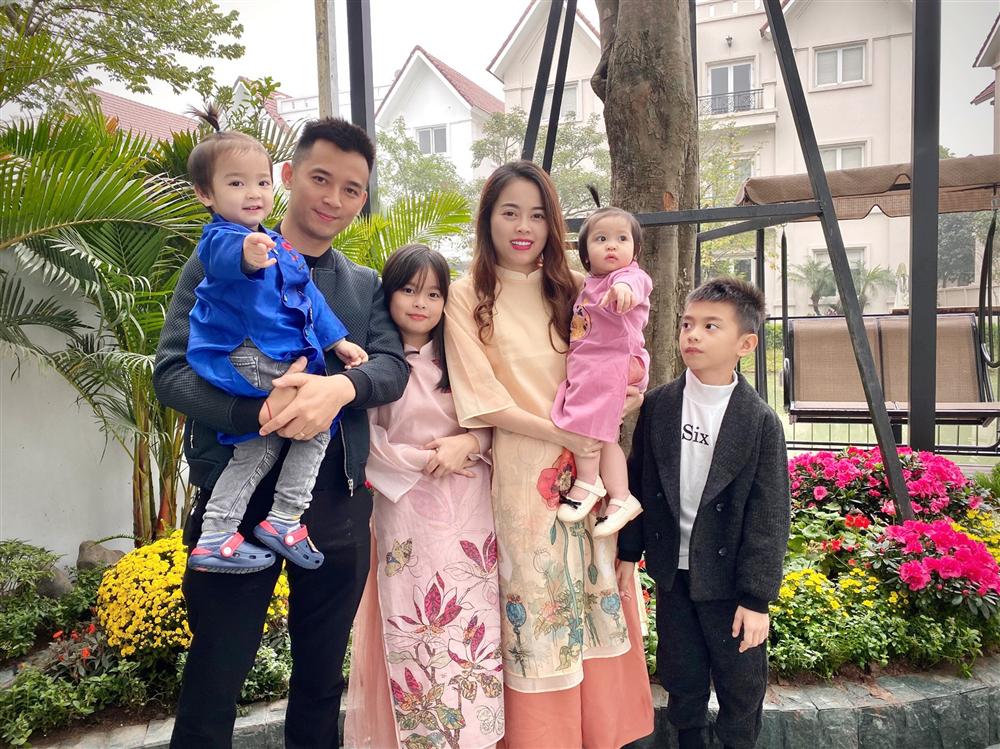 Trăm việc cần làm mà phải cắm cọc phục vụ con học online mùa dịch, Hằng Túi vẫn chốt một câu chắc nịch khiến mẹ nào cũng tán thành-4