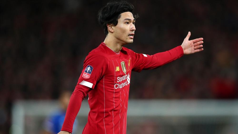 Son Heung-min và virus corona phơi bày mặt xấu bóng đá Anh-3