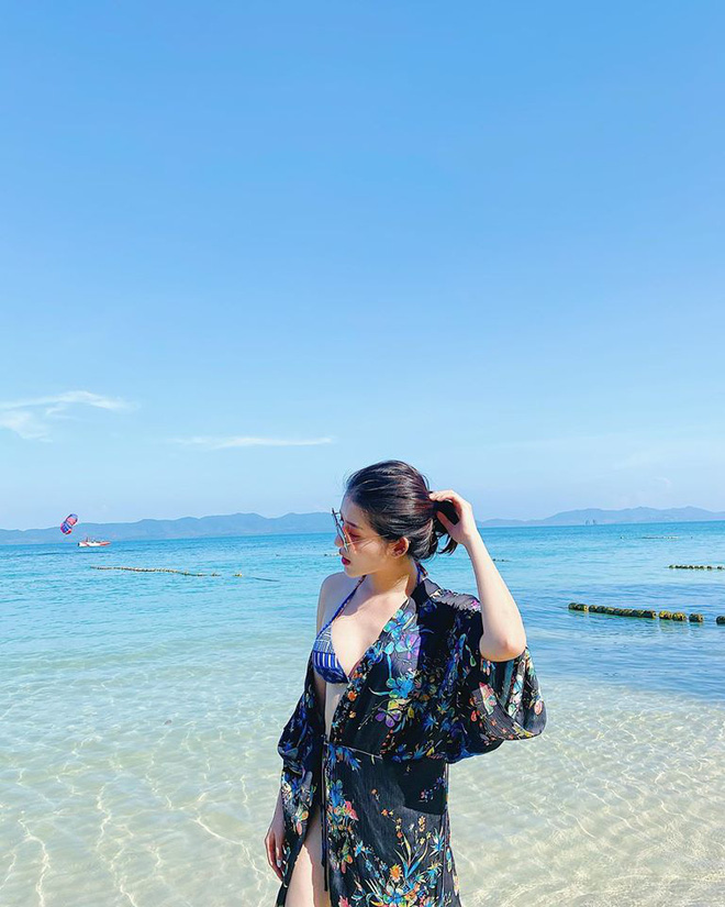 Loạt ảnh Á hậu Huyền My mặc bikini đầy nóng bỏng-2