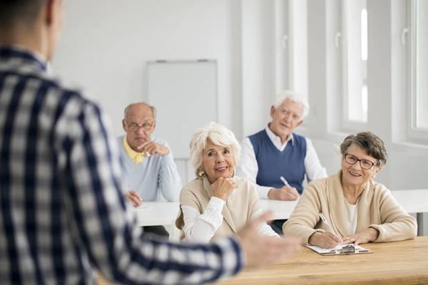 Những nhóm người có nguy cơ cao bị nhiễm virus: Cần cảnh giác và chăm sóc cơ thể tốt hơn-2