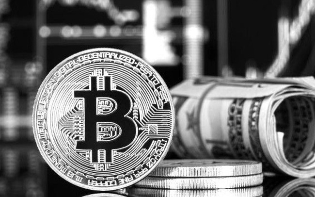 Hững hờ vàng, lại hám đầu tư tiền ảo?-1