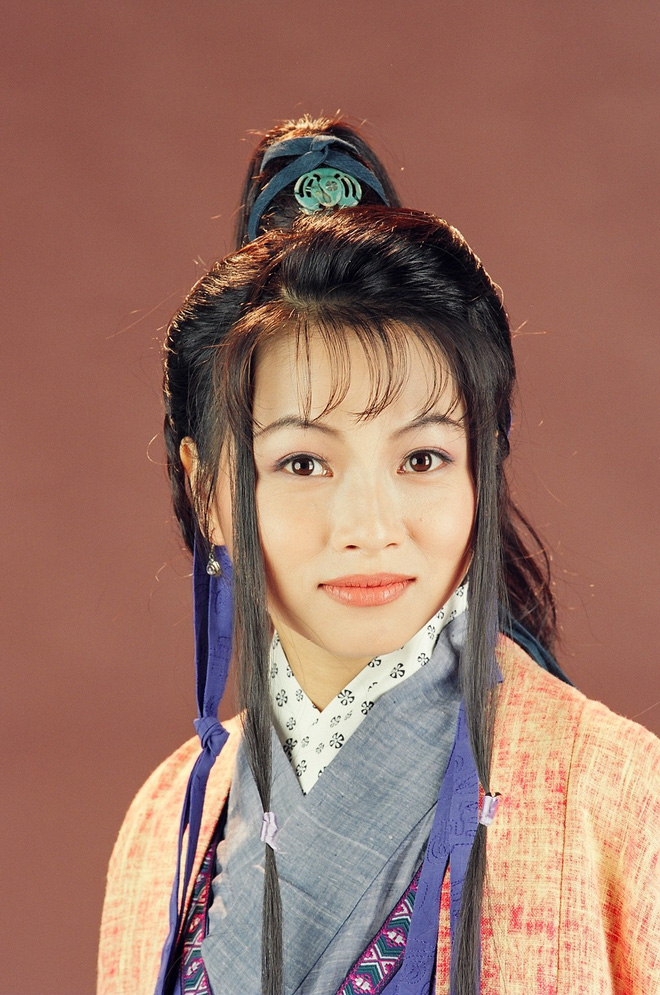 Mỹ nhân Lộc đỉnh ký: Trầm cảm, thất nghiệp vì bị TVB cấm vận, tuổi U60 không chồng con-1