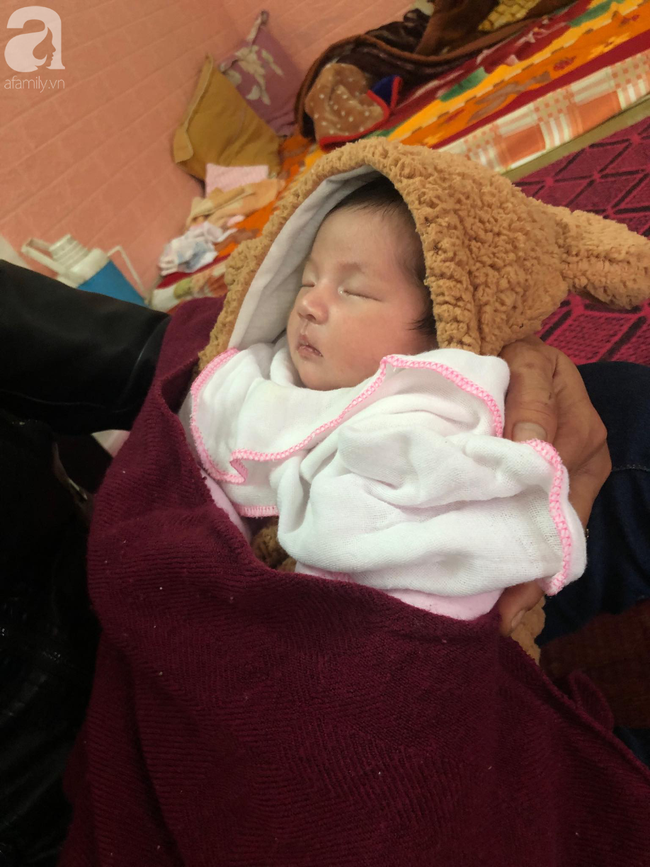 Hơn 2 tỷ đồng đến với cháu 15 ngày tuổi mồ côi cả cha lẫn mẹ khi vừa mới chào đời, gia đình xin dừng giúp đỡ-1