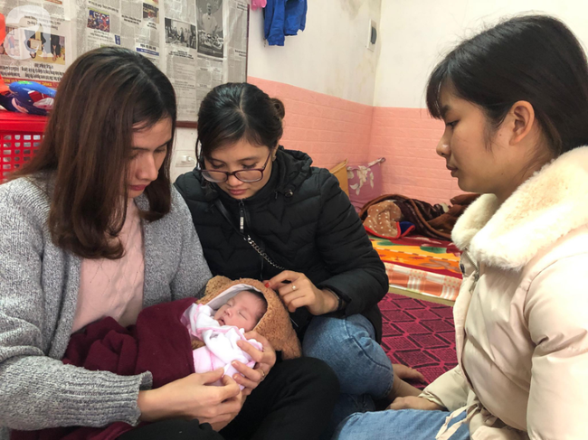 Hơn 2 tỷ đồng đến với cháu 15 ngày tuổi mồ côi cả cha lẫn mẹ khi vừa mới chào đời, gia đình xin dừng giúp đỡ-3