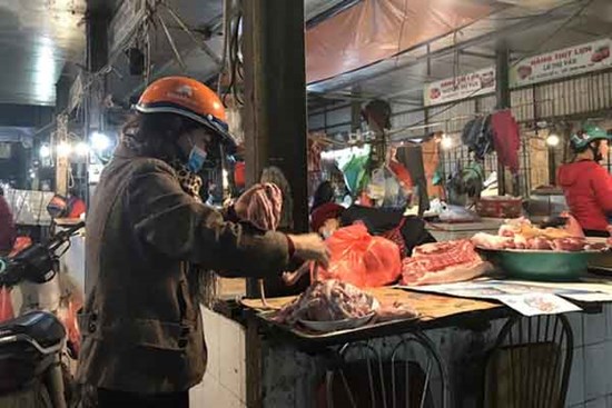 Những tình huống khiến bạn tiếp xúc với nguy cơ lây nhiễm virus corona (COVID-19) mà không hề hay biết!