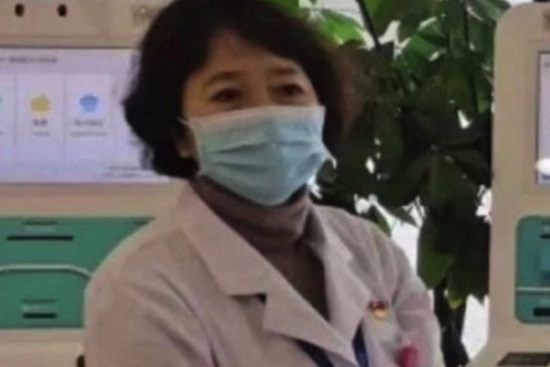 Nữ bác sĩ TQ qua đời sau 18 ngày làm việc liên tục chống virus corona
