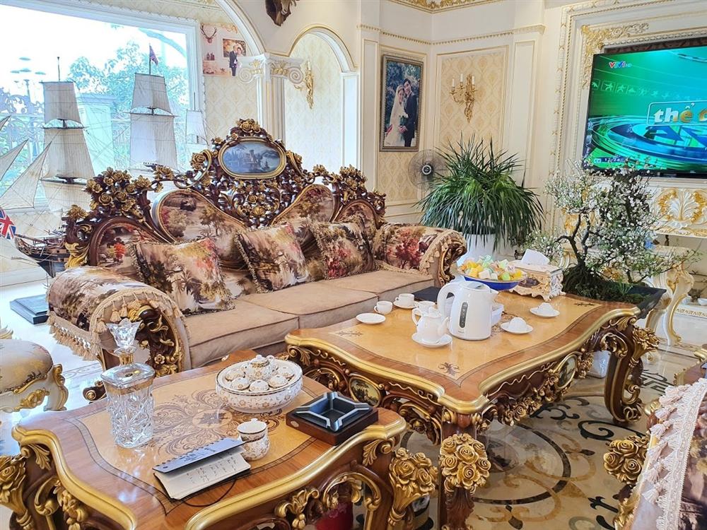 Ngôi nhà triệu đô, dát vàng 24k của đại gia nức tiếng Hải Dương-7