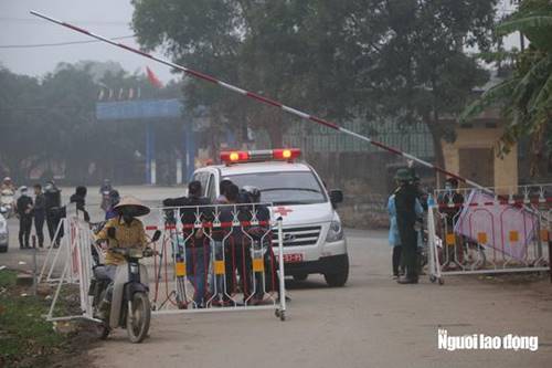 Cuộc sống của người dân xã Sơn Lôi trong ngày đầu bị cách ly bởi dịch Covid-19-1