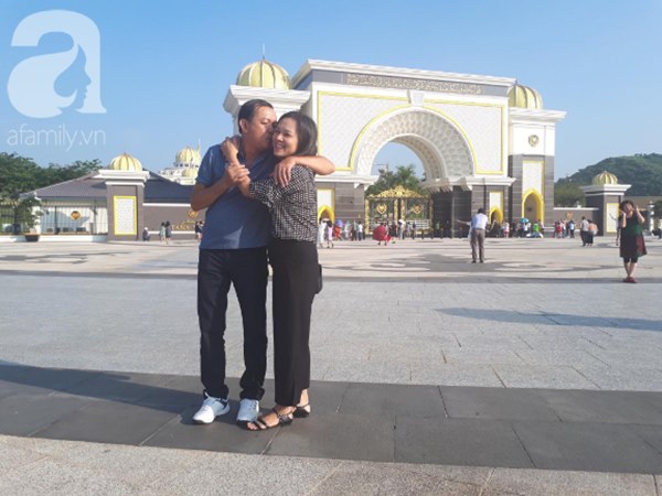 Ông chú mê mẩn cô bé nữ sinh lớp 11, theo đuổi xong cưới được về áp dụng luôn luật gia đình hiếm hoi mà người vợ nào cũng ao ước-4