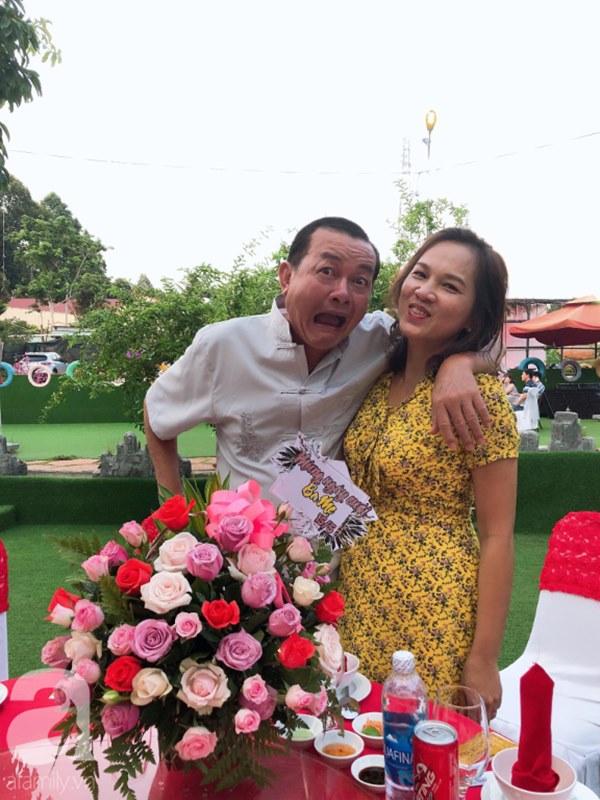 Ông chú mê mẩn cô bé nữ sinh lớp 11, theo đuổi xong cưới được về áp dụng luôn luật gia đình hiếm hoi mà người vợ nào cũng ao ước-7