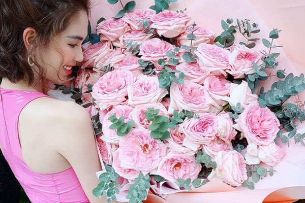 Ngọc Trinh tung trọn bộ ảnh mừng Valentine sexy đến ngộp thở giữa tin đồn có tình mới-11