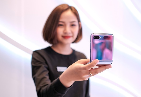 Những món quà công nghệ đáng chú ý tặng bạn gái ngày Valentine-7