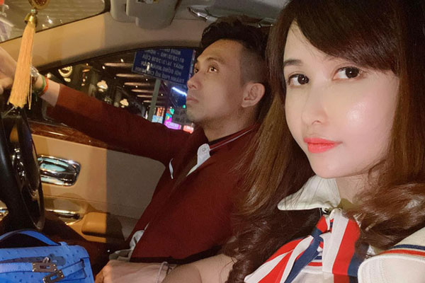 Mất tích hơn tháng trời trên Instagram, Mina Phạm - vợ 2 Minh Nhựa bất ngờ tái xuất với diện mạo khác lạ, bớt hẳn photoshop-6