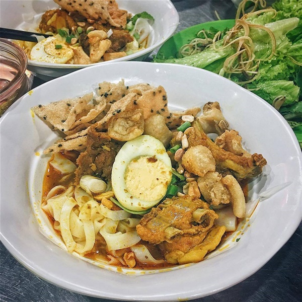 Những khu ẩm thực nổi tiếng hút khách nhất định phải ghé khi đến Đà Nẵng-13
