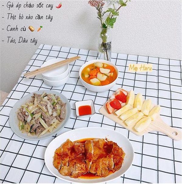 Thiếu thốn đủ bề, 9X ở Nhật vẫn nấu những mâm cơm Việt đầy ắp chỉ dưới 200 nghìn-2