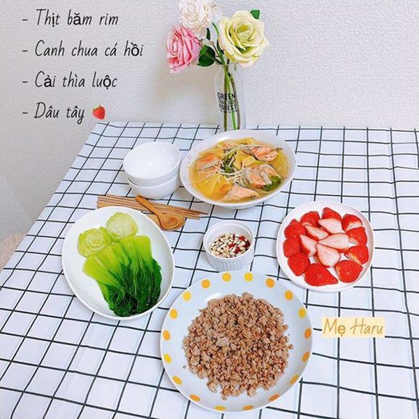 Thiếu thốn đủ bề, 9X ở Nhật vẫn nấu những mâm cơm Việt đầy ắp chỉ dưới 200 nghìn-16
