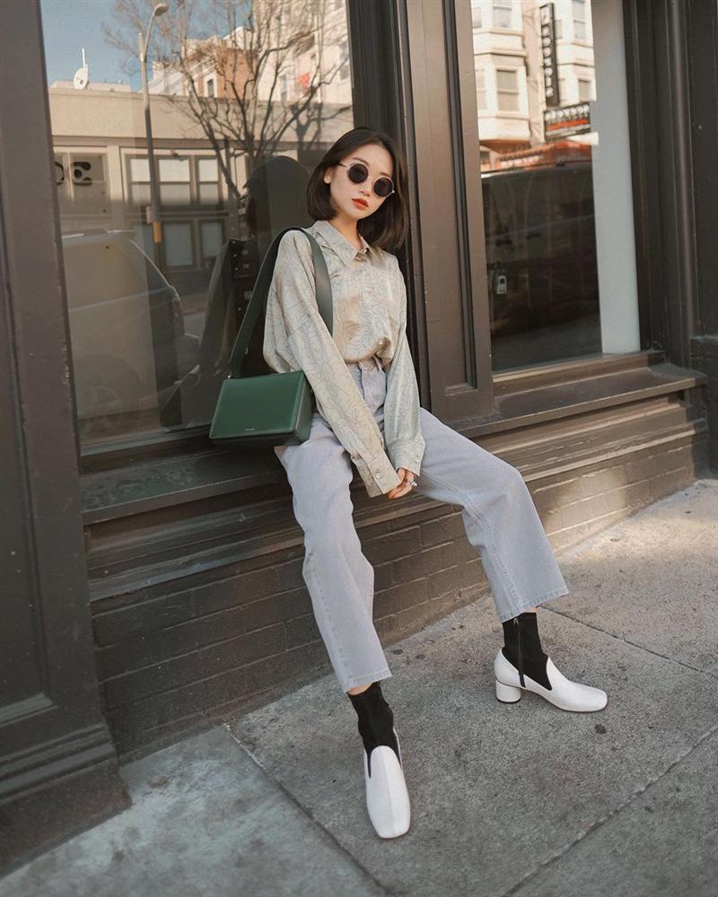 Mê quần jeans ống suông thì bạn nhất định phải sắm 3 mẫu áo sau để mặc là đẹp và chất ngất-7