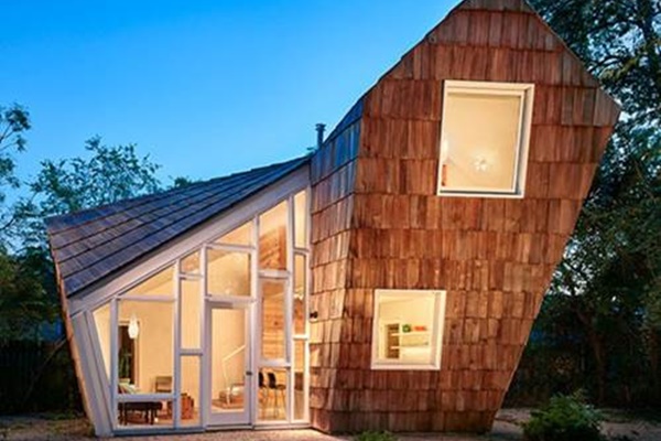 Bất ngờ ngôi nhà 3 tầng trồng hơn 40 loại cây ăn quả giữa phố thị chật chội-9