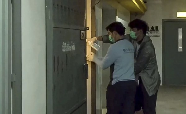 1 người nhiễm virus corona, cả nhà có thể lây bệnh: Đây là tất cả những thông tin bạn cần biết khi trong nhà có người nghi nhiễm-2