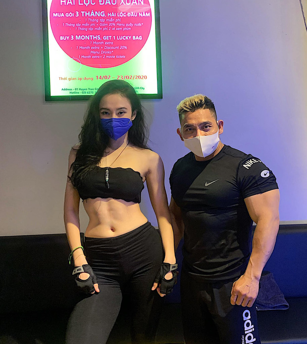 Lâu mới khoe body một lần, Angela Phương Trinh gây chú ý với múi bụng đến cánh mày râu cũng phải dè chừng-1