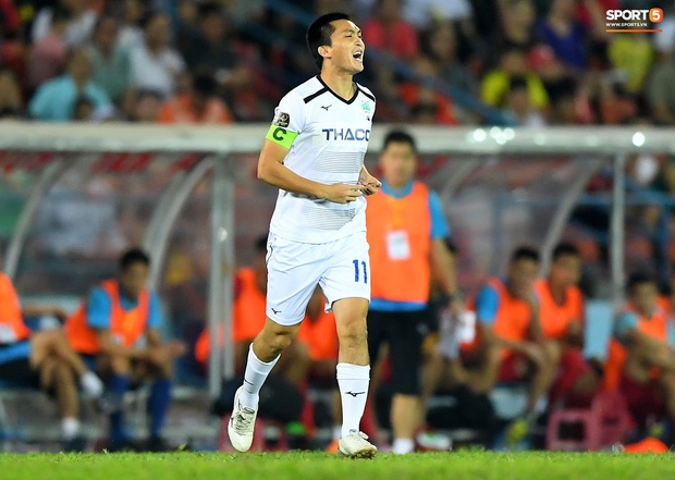 Tuấn Anh phải tập riêng, cả HAGL và HLV Park Hang-seo đều có lý do lo lắng-1