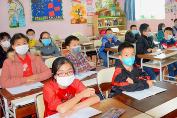 Bộ GD-ĐT: Không thể nghỉ học 3 tháng mùa xuân, đi học 3 tháng hè-2