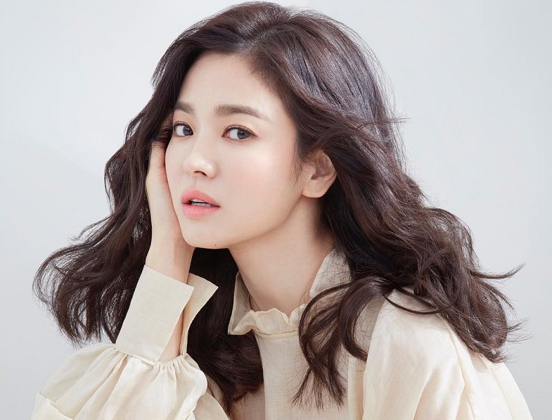 Trùm cuối tóc bà thím nhất định phải thuộc về Song Hye Kyo: Đẹp đỉnh thế này ai cưỡng lại!-10