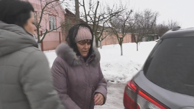 Hào hứng chuẩn bị đưa cháu trai 4 tuổi đi chơi, bà nội gào thét hoảng loạn, bất lực nhìn cháu chết tức tưởi vì con thú cưng của gia đình-3