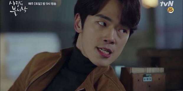 Hứng đạn cứu người yêu, thánh lừa đảo Goo Seung Joon của Crash Landing on You hùng hổ leo thẳng top tìm kiếm Hàn-4