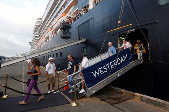 Phát hiện nữ hành khách trên du thuyền bị 5 nơi 