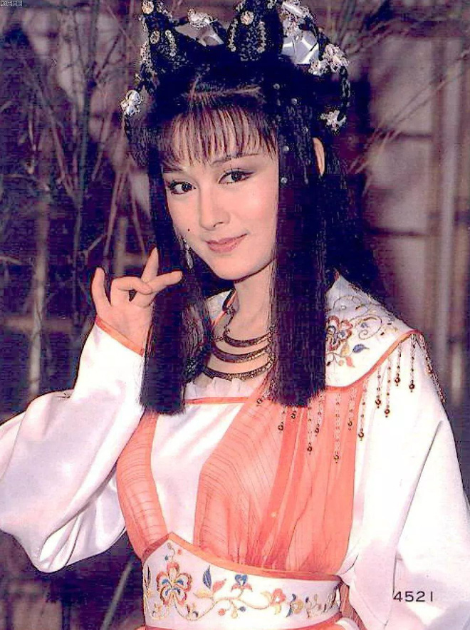 Tiểu Long Nữ Thần điêu đại hiệp: Đẹp như tiên giáng trần vẫn bị chồng phản bội cay đắng, ra đi tay trắng-3