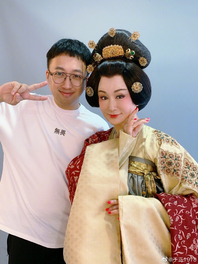 Tiểu Long Nữ Thần điêu đại hiệp: Đẹp như tiên giáng trần vẫn bị chồng phản bội cay đắng, ra đi tay trắng-11