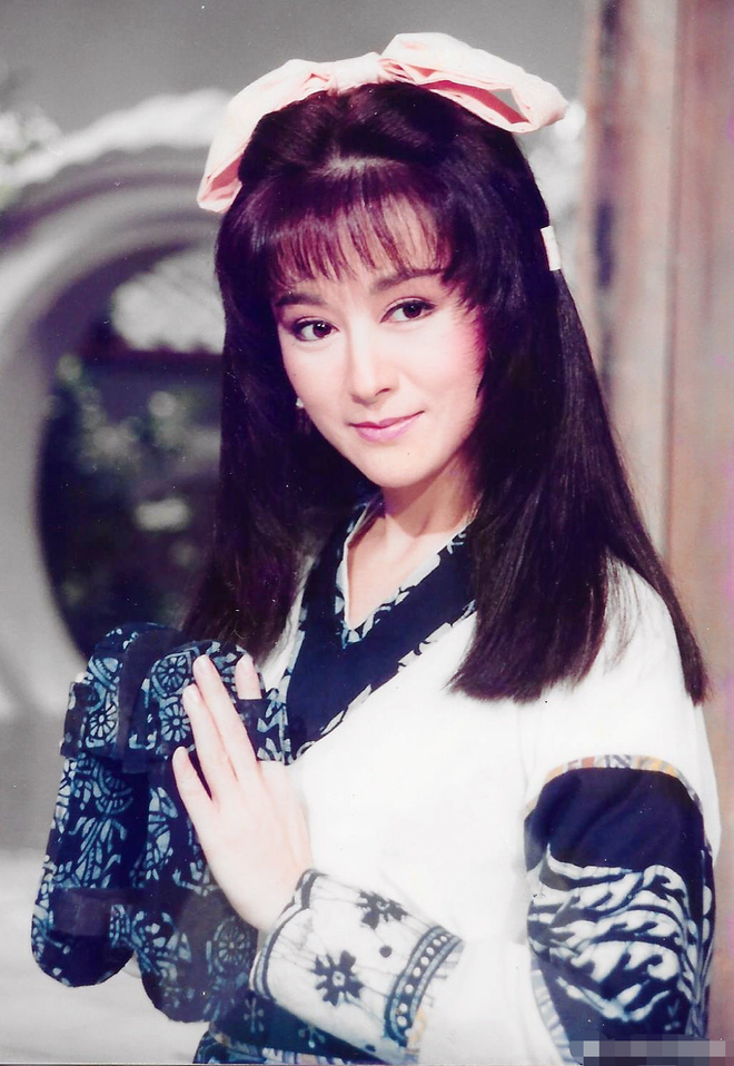 Tiểu Long Nữ Thần điêu đại hiệp: Đẹp như tiên giáng trần vẫn bị chồng phản bội cay đắng, ra đi tay trắng-1