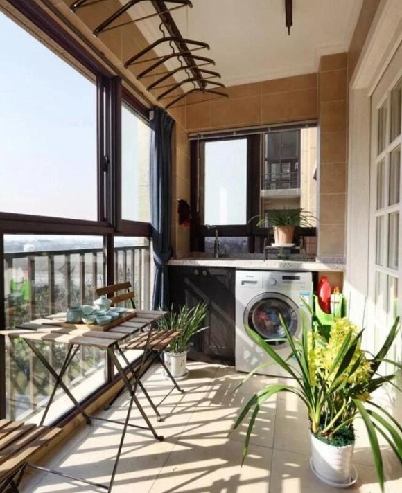 Ban công mở ngoài trời hay ban công có cửa đóng tốt hơn? Đây là những lợi ích ngoài sức tưởng tượng khi chọn đúng-13