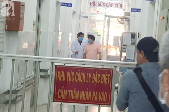TP.HCM: 2 thuỷ thủ người Việt từ chiếc tàu đi qua vùng dịch Covid-19 được đưa vào BV dã chiến Củ Chi