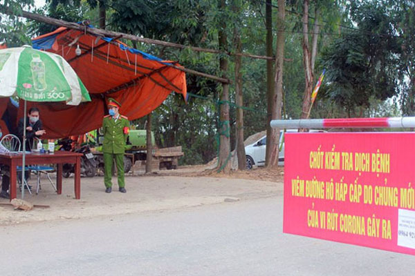 Tung tin thất thiệt dịch Covid-19: Phó Quản đốc phân xưởng ở Quảng Ninh và lái xe nhận trái đắng-2