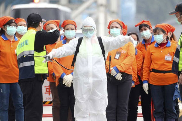 Khi nhiễm virus corona, cơ thể người có thể bị tàn phá như thế nào?-5